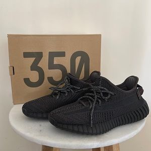 adidas Yeezy Boost 350 V2 Black